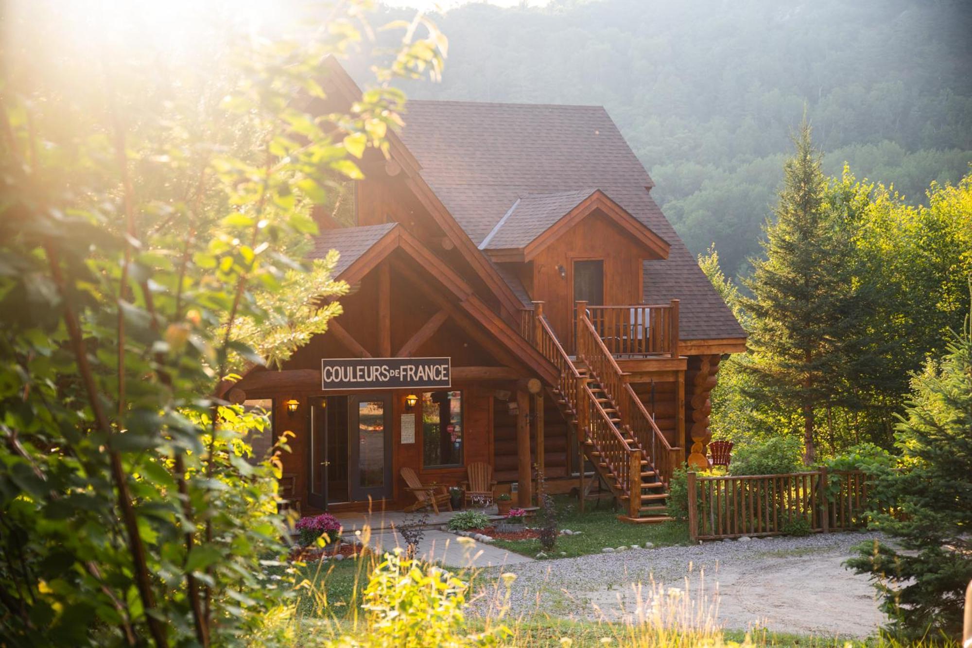 Auberge Couleurs De France Lac-Simon ภายนอก รูปภาพ