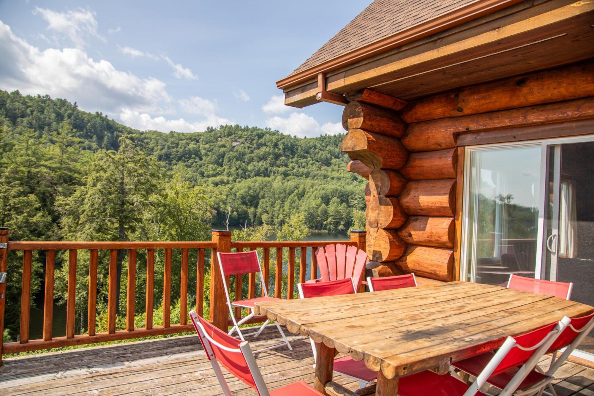 Auberge Couleurs De France Lac-Simon ภายนอก รูปภาพ
