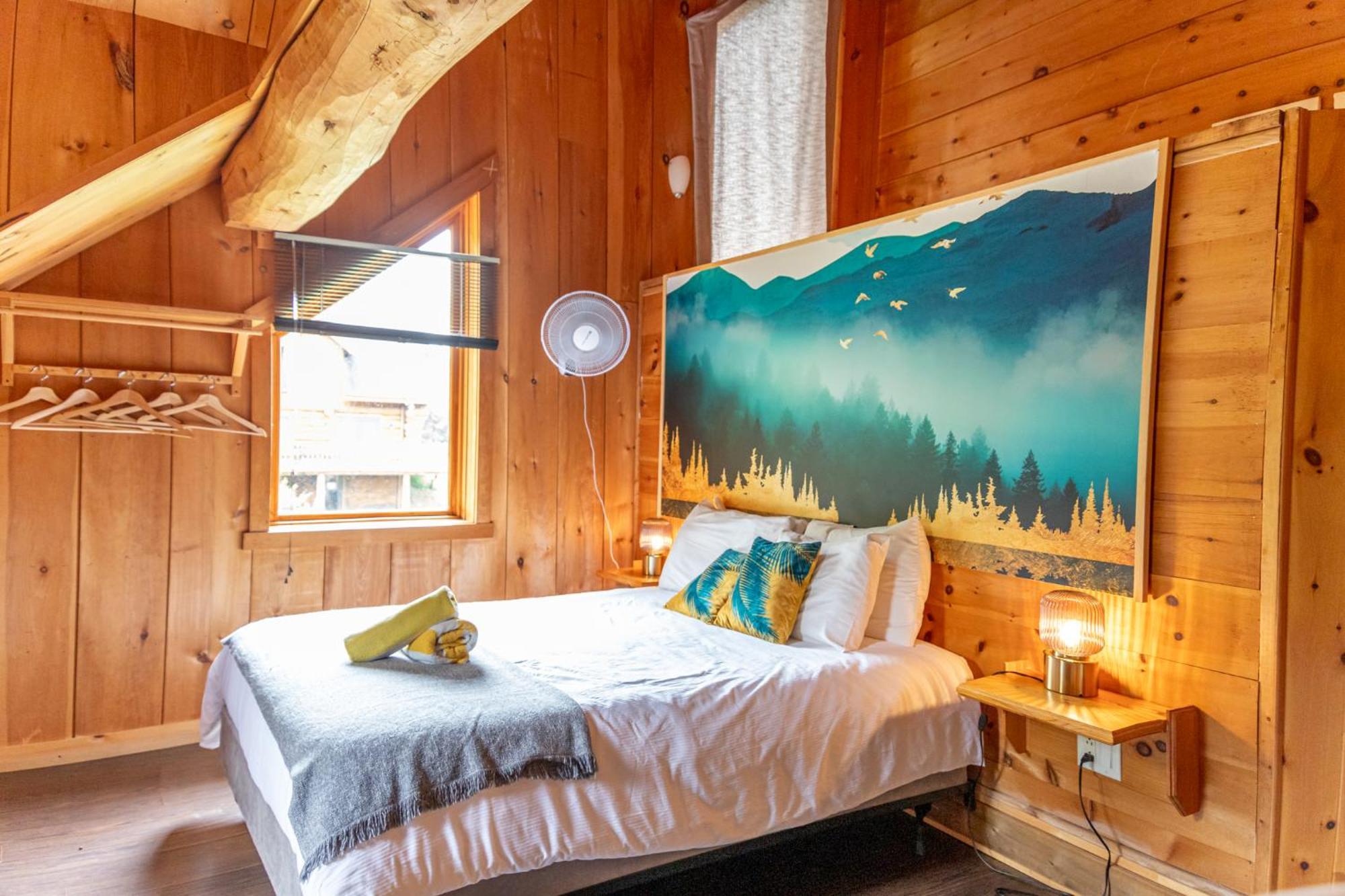 Auberge Couleurs De France Lac-Simon ภายนอก รูปภาพ